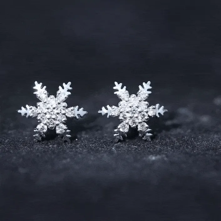 1/2 CT Moissanite Cluster Snowflake Stud Earrings