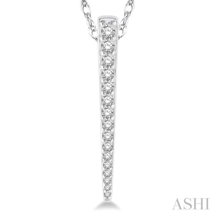 1/5 Ctw Spike Round Cut Diamond Pendant With Link Chain in 14K White Gold