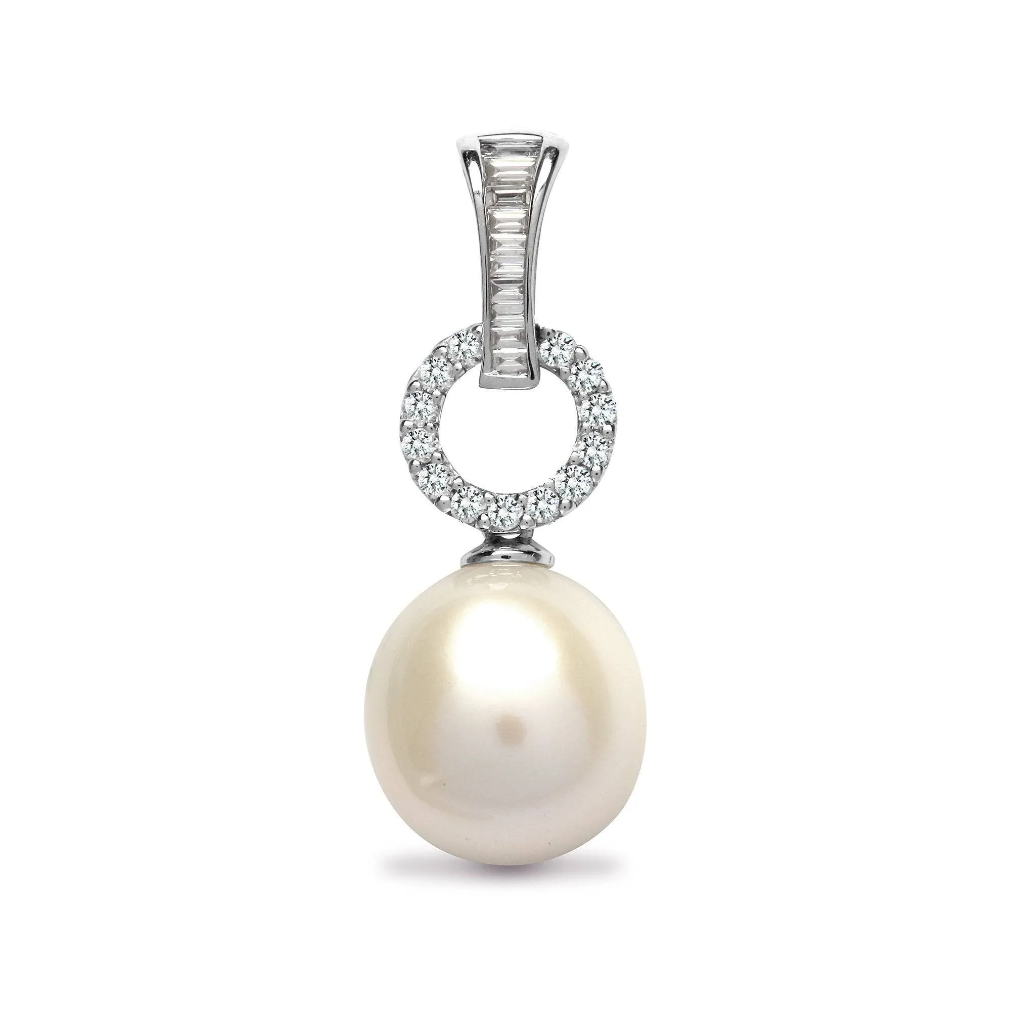 18ct White Gold Diamond And Pearl Pendant