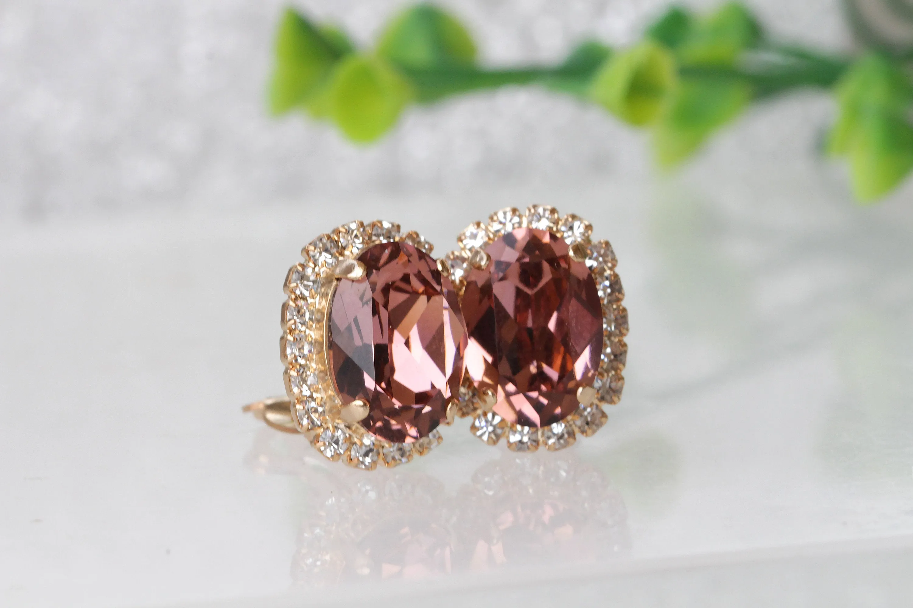 ANTIQUE PINK STUDS