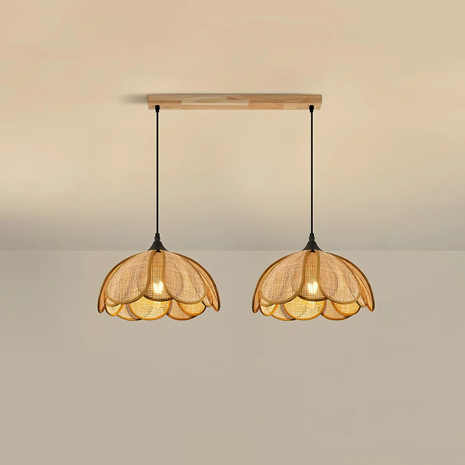 Bloom Rattan Pendant Lamp