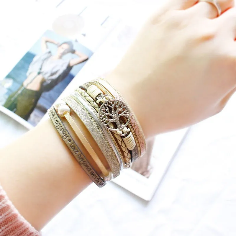 Charm Pearls & Bangles Magnet Buckle Leather Bracelet