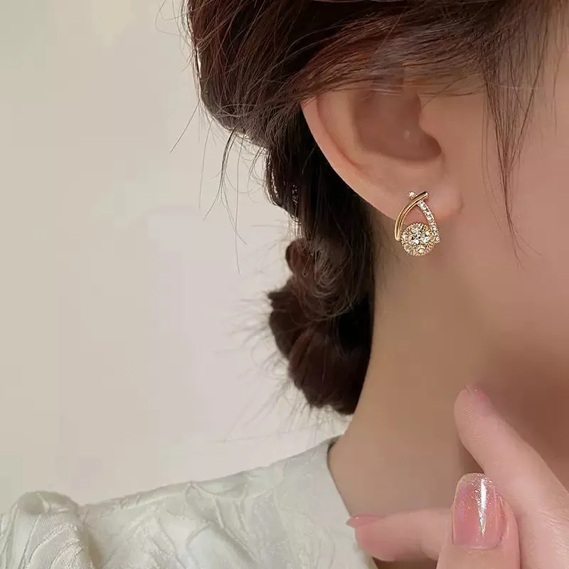 Fashion Cross Stud Earrings For Women Girls Korean Style Elegant Crystal Jewelry Ear Rings Fishtail Lady Earrings Gift