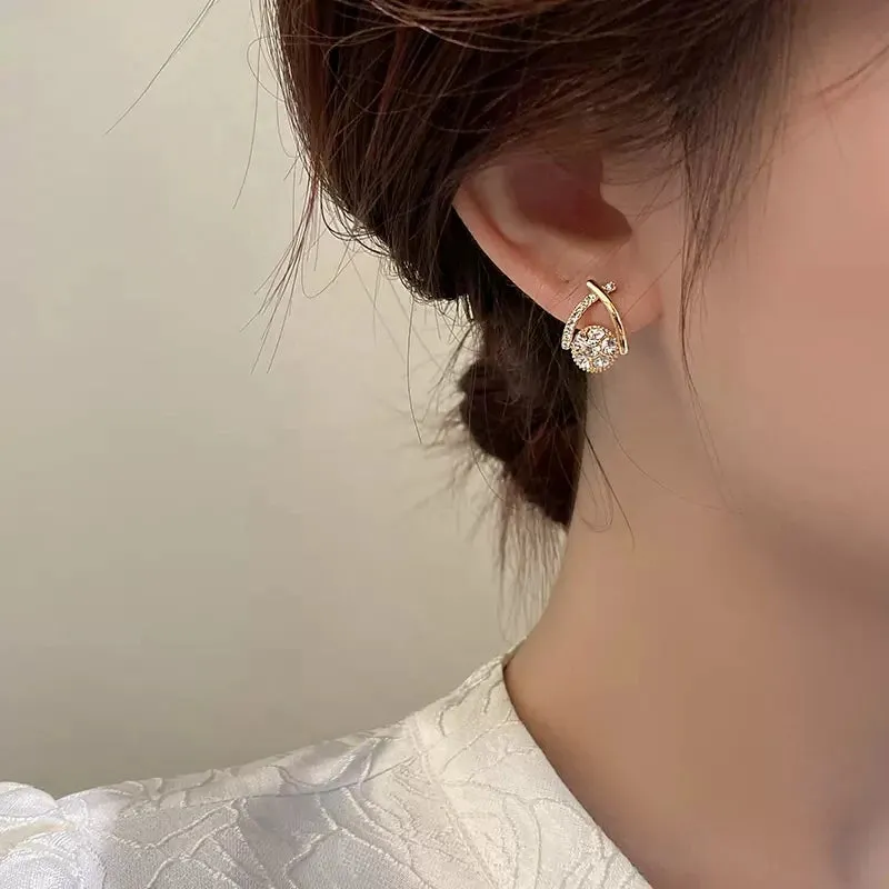 Fashion Cross Stud Earrings For Women Girls Korean Style Elegant Crystal Jewelry Ear Rings Fishtail Lady Earrings Gift