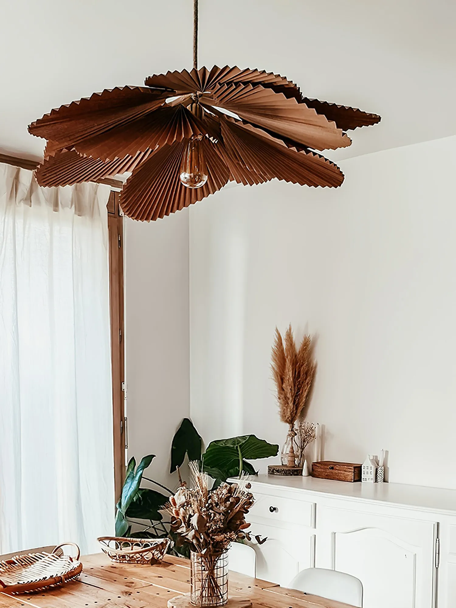 Folded Leaf Lotus Pendant Lamp