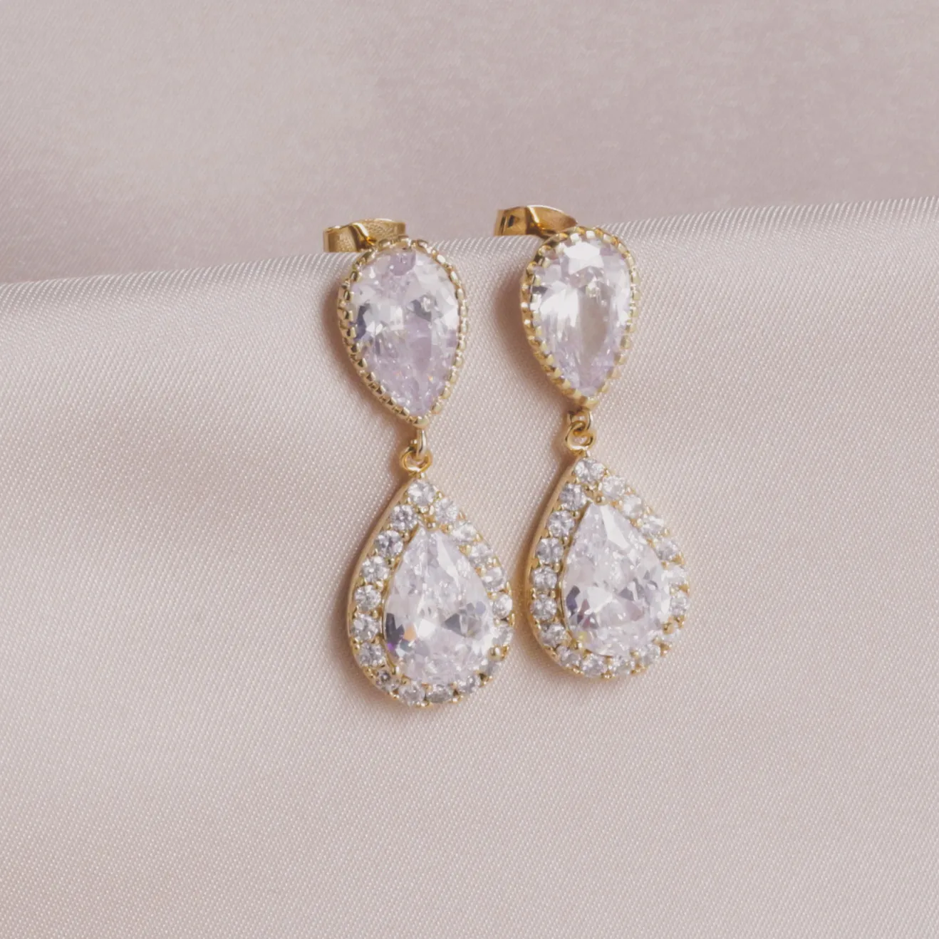 Gold Crystal Dangle Bridal Earrings