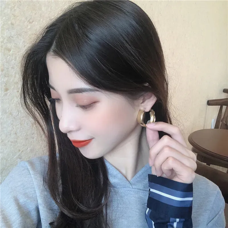 Golden Big Hoop Earrings Korean Geometry Metal Earrings for Women Female Retro Drop Earrings 2023 Trend Fashion Jewelry