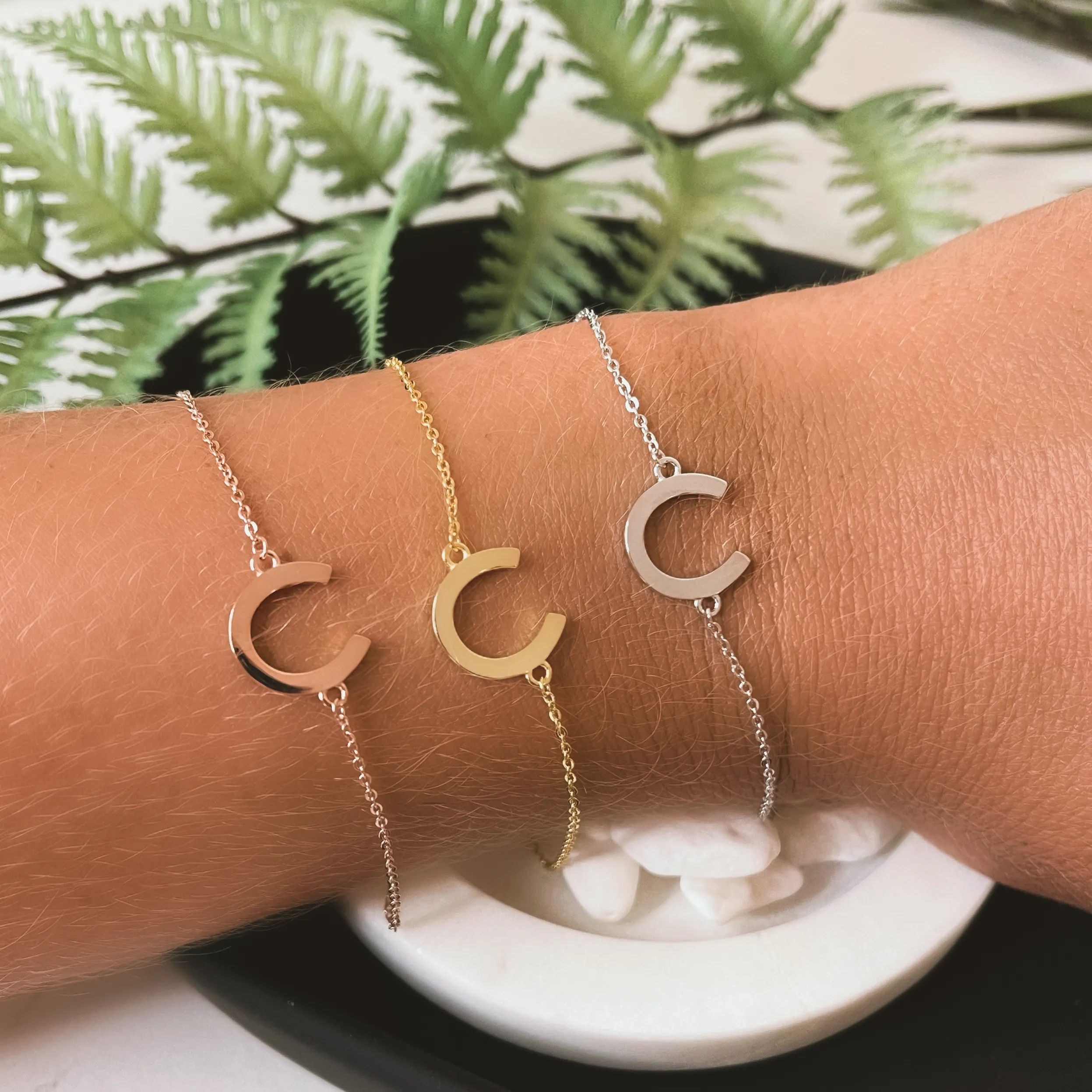 Horse Shoe Bracelet - ROSE GOLD